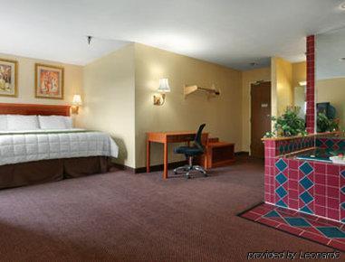 Hotel Super 8 By Wyndham Georgetown Zimmer foto